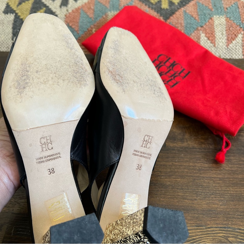 Carolina Herrera Black and Gold Heels - Picture 15 of 17